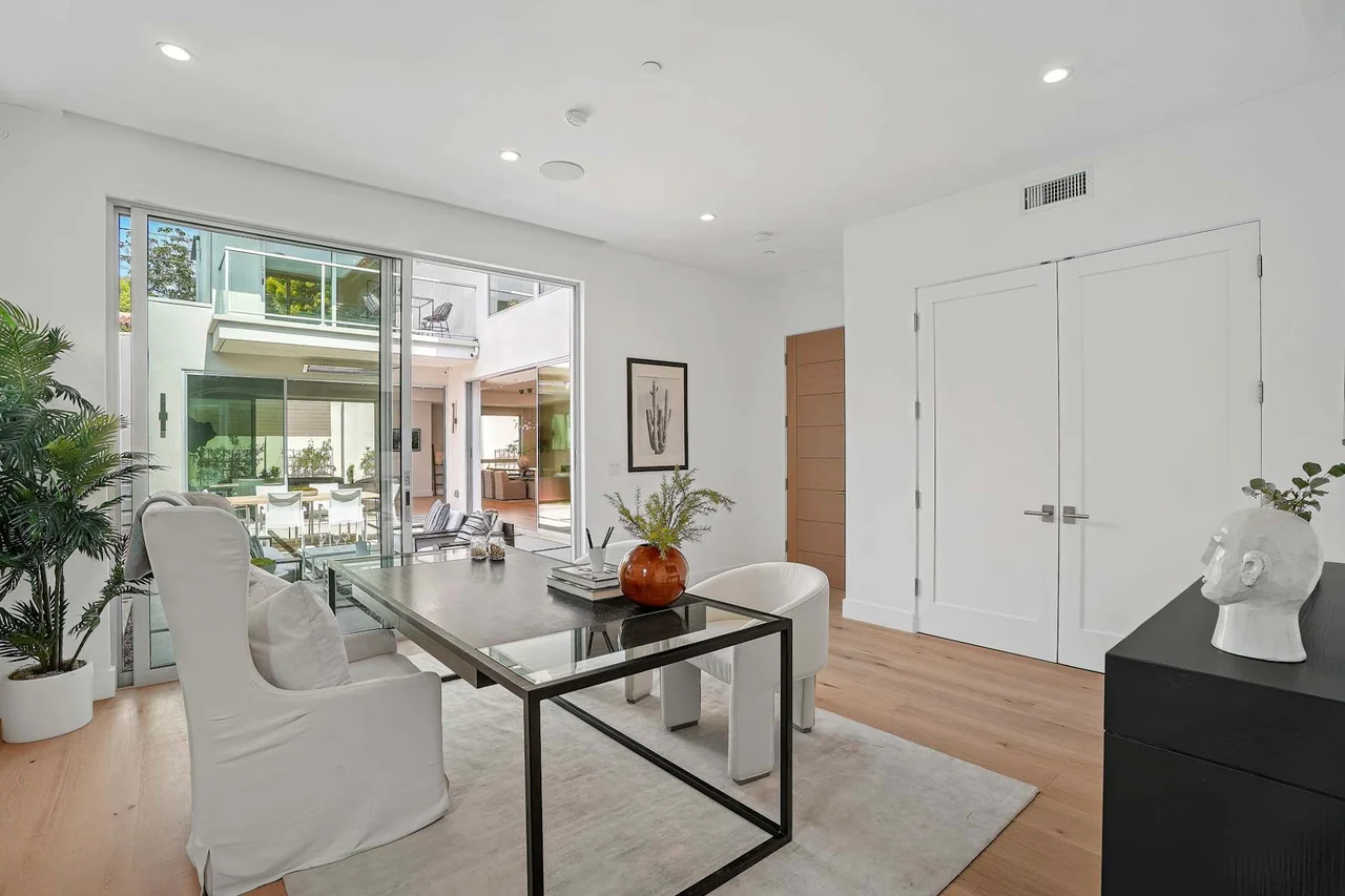Entrance hall with timber flooring at Fairburn Avenue.