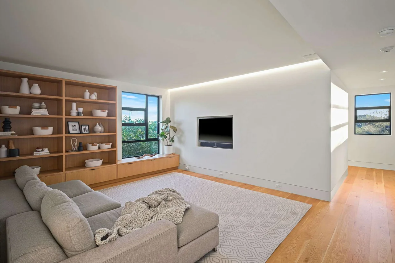 Sitting room with built-in shelving at Halderman Street.